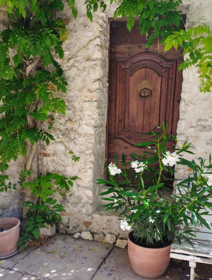 Chez Les Filles Bed & Breakfast Dions Exterior photo